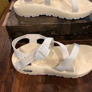 Size 8 Z1 Chacos